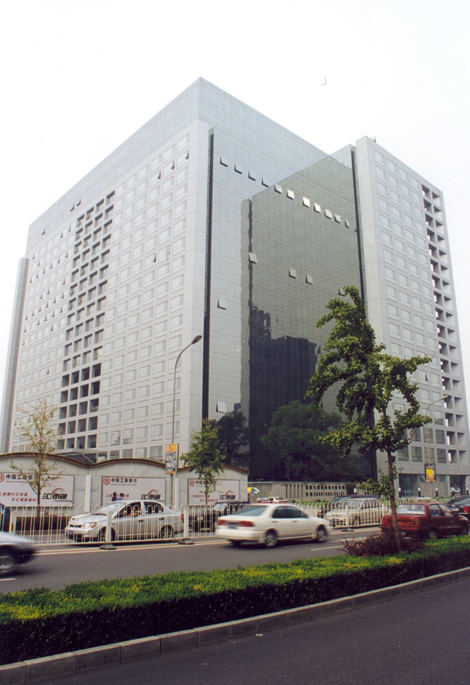 hahabet星辰大海官方网站-妄想从这里起头